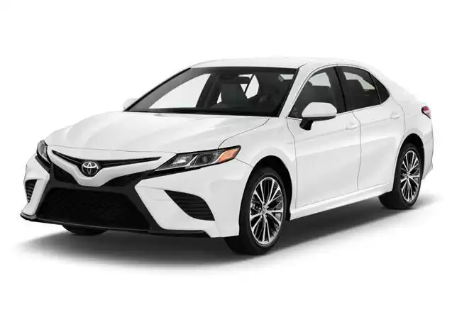Использовал Toyota Camry Аренда в Дубай #18684 - 1  image 