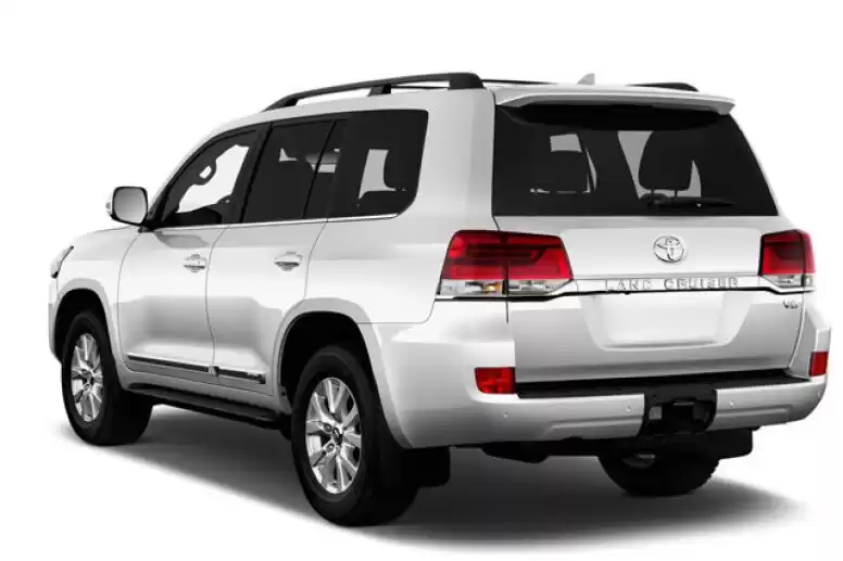 مستعملة Toyota Land Cruiser للإيجار في دبي #18748 - 1  صورة 