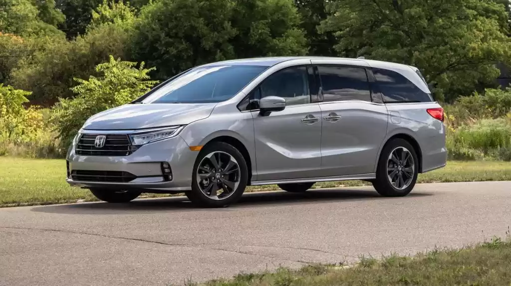 استفاده شده Honda Odyssey برای اجاره که در دبی #18941 - 1  image 