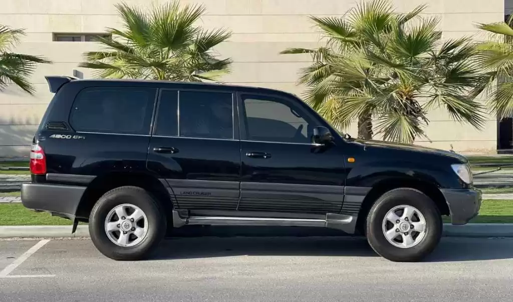 مستعملة Toyota Land Cruiser للبيع في دبي #18961 - 1  صورة 