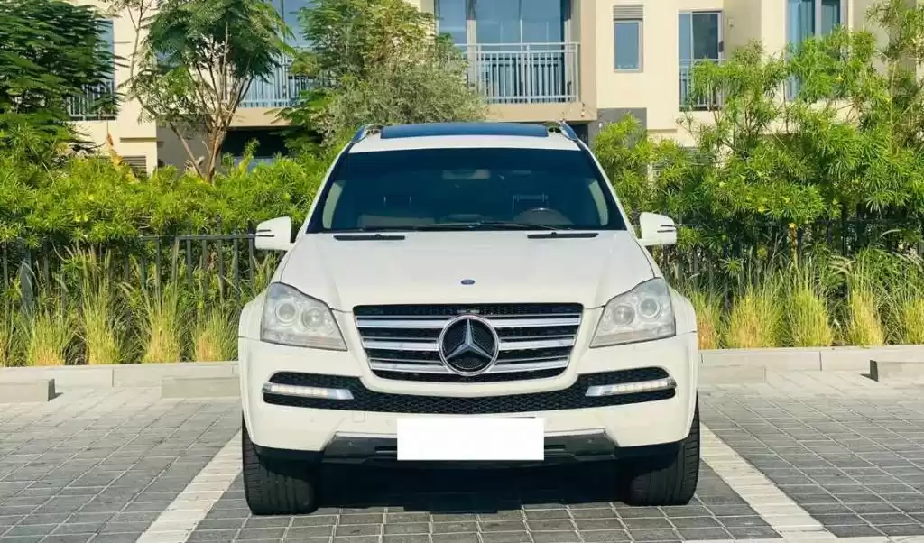 مستعملة Mercedes-Benz Unspecified للبيع في دبي #18962 - 1  صورة 