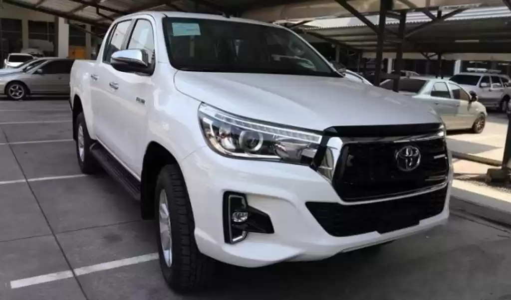 Used Toyota Hilux For Sale in Dubai #18966 - 1  image 