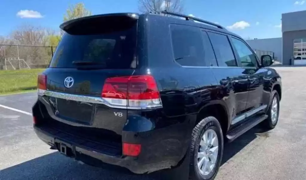 مستعملة Toyota Land Cruiser للبيع في دبي #18967 - 1  صورة 
