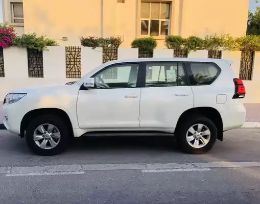 مستعملة Toyota Land Cruiser للبيع في دبي #18986 - 1  صورة 