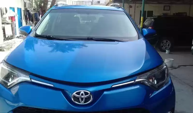 مستعملة Toyota RAV4 للبيع في دبي #19016 - 1  صورة 