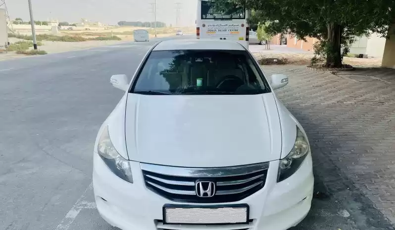 مستعملة Honda Accord للبيع في دبي #19067 - 1  صورة 