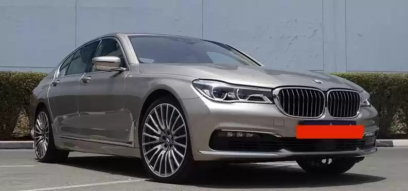 مستعملة BMW Unspecified للبيع في دبي #19101 - 1  صورة 