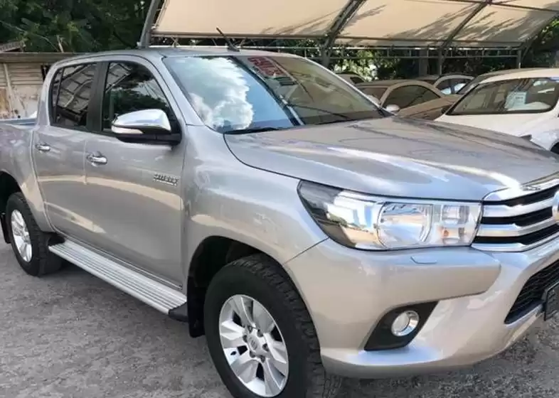 مستعملة Toyota Hilux للبيع في دبي #19122 - 1  صورة 