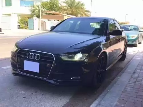 Использовал Audi A4 Продается в Дубай #19150 - 1  image 