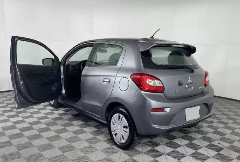 用过的 Mitsubishi Mirage 出租 在 迪拜 #19190 - 1  image 