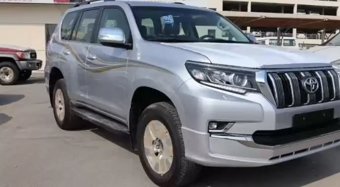 مستعملة Toyota Unspecified للإيجار في دبي #19204 - 1  صورة 