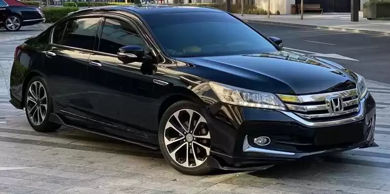 مستعملة Honda Accord للبيع في دبي #19211 - 1  صورة 