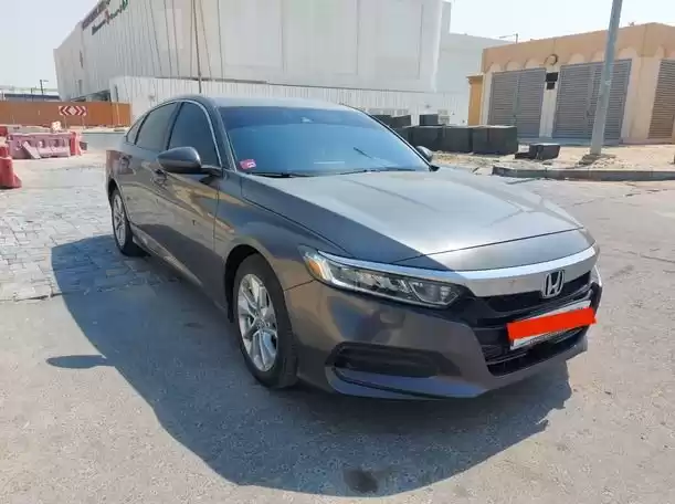مستعملة Honda Accord للبيع في دبي #19235 - 1  صورة 