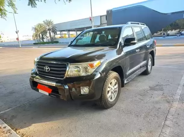 مستعملة Toyota Land Cruiser للبيع في دبي #19276 - 1  صورة 