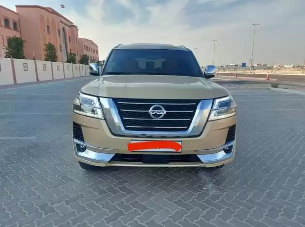 مستعملة Nissan Patrol للبيع في دبي #19297 - 1  صورة 
