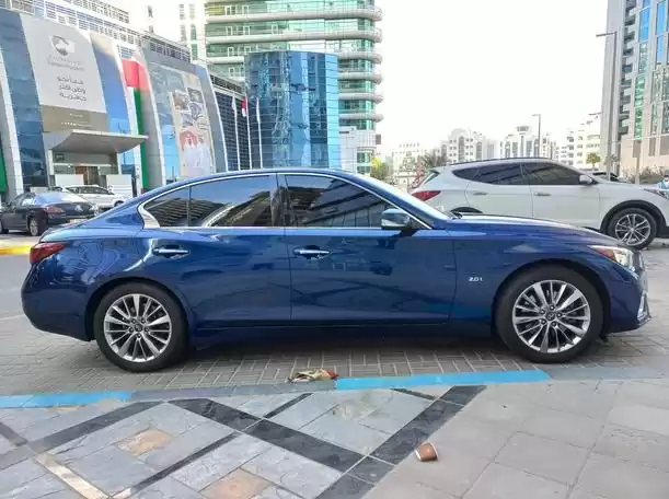 Использовал Infiniti Unspecified Продается в Дубай #19341 - 1  image 
