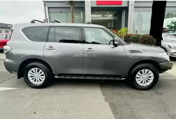 Использовал Nissan Patrol Titanium Аренда в Дубай #19405 - 1  image 