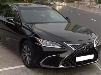 مستعملة Lexus ES للإيجار في دبي #19417 - 1  صورة 