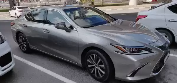 Использовал Lexus ES Аренда в Дубай #19418 - 1  image 