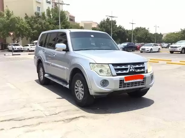 مستعملة Mitsubishi Pajero للبيع في دبي #19493 - 1  صورة 