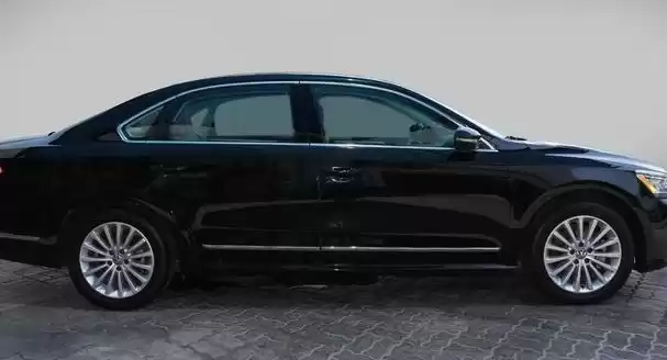 مستعملة Volkswagen Passat للبيع في دبي #19537 - 1  صورة 