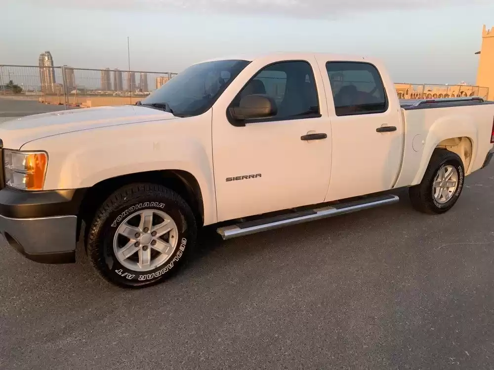 مستعملة GMC Sierra للبيع في دمشق #19620 - 1  صورة 