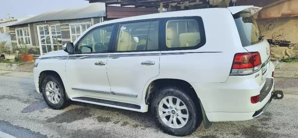 Использовал Toyota Land Cruiser Продается в Дамаск #19713 - 1  image 