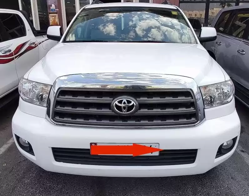 مستعملة Toyota Sequoia للبيع في دمشق #19836 - 1  صورة 