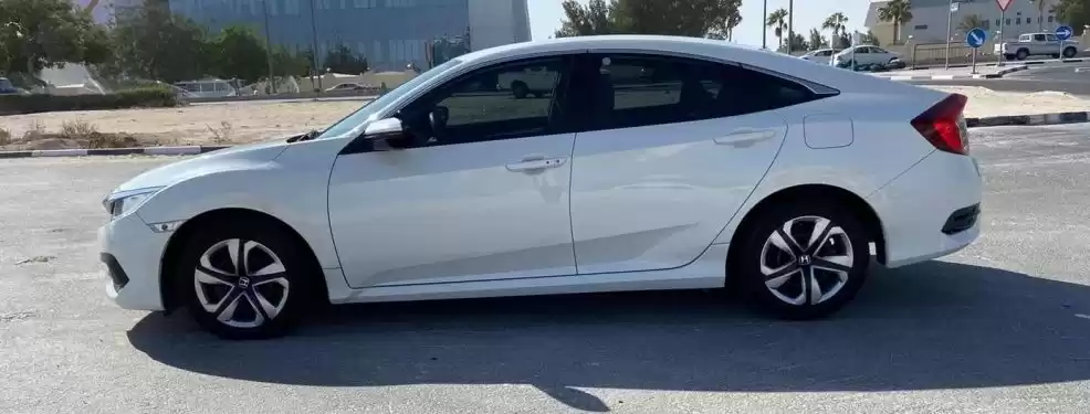 用过的 Honda Civic 出租 在 大马士革 #19923 - 1  image 