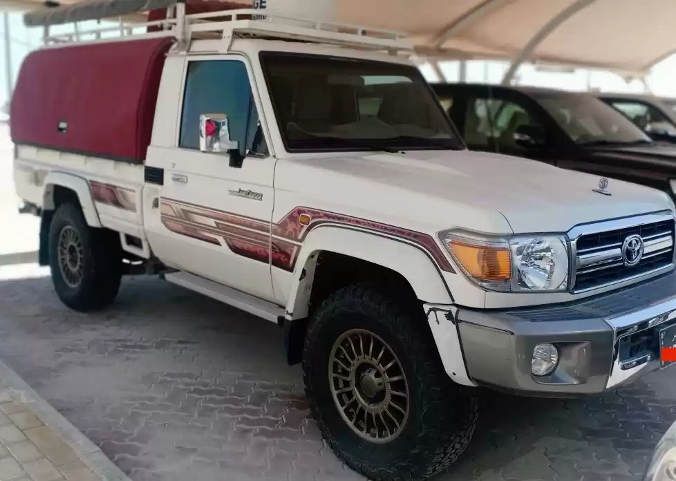 مستعملة Toyota Land Cruiser للبيع في دمشق #20178 - 1  صورة 
