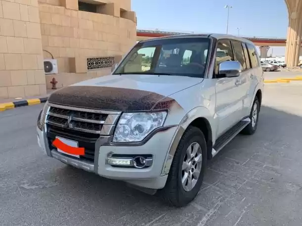 مستعملة Mitsubishi Pajero للإيجار في الرياض #20373 - 1  صورة 