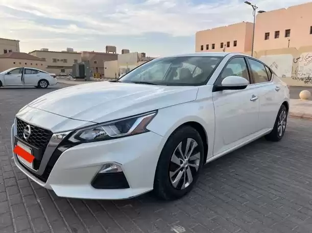 مستعملة Nissan Altima للإيجار في الرياض #20442 - 1  صورة 