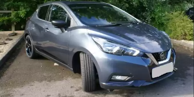 مستعملة Nissan Micra للإيجار في دبي #20660 - 1  صورة 