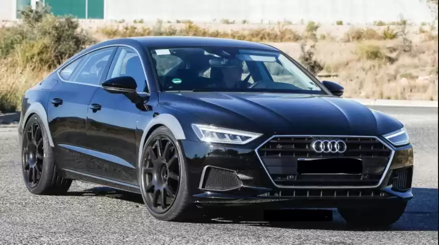 Использовал Audi Unspecified Аренда в Дубай #20942 - 1  image 