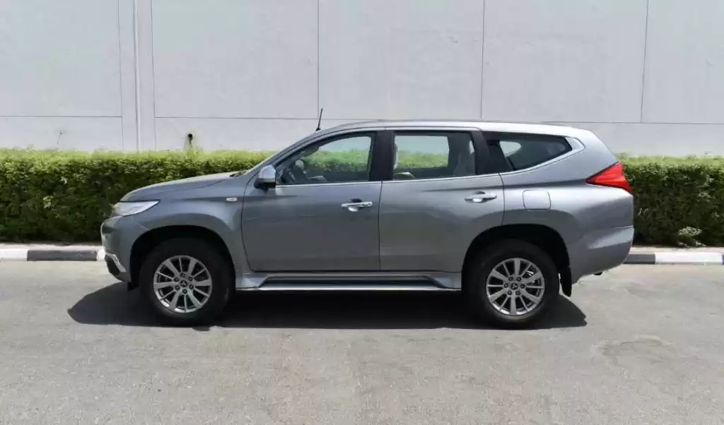 Used Mitsubishi Unspecified For Rent in Riyadh #21049 - 1  image 