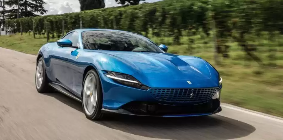 Использовал Ferrari Unspecified Аренда в Дубай #21086 - 1  image 