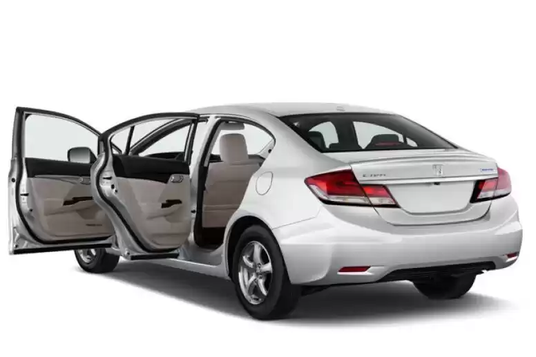 用过的 Honda Civic 出租 在 利雅得 #21098 - 1  image 