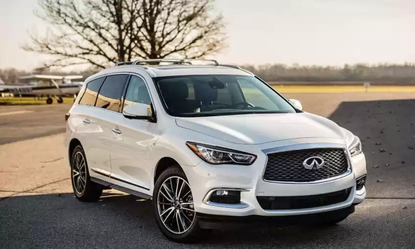 Использовал Infiniti Unspecified Аренда в Дубай #21108 - 1  image 