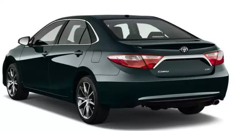 Использовал Toyota Camry Аренда в Эр-Рияд #21165 - 1  image 