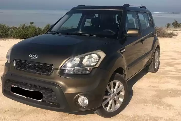 استفاده شده Kia Unspecified برای اجاره که در ریاض #21185 - 1  image 