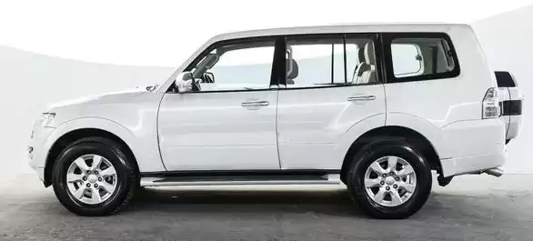 مستعملة Mitsubishi Pajero للإيجار في الرياض #21567 - 1  صورة 