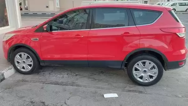 Gebraucht Ford Escape Zu vermieten in Riad #21663 - 1  image 