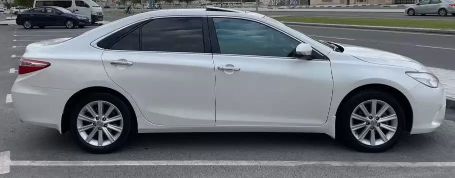 Использовал Toyota Camry Аренда в Эр-Рияд #21681 - 1  image 