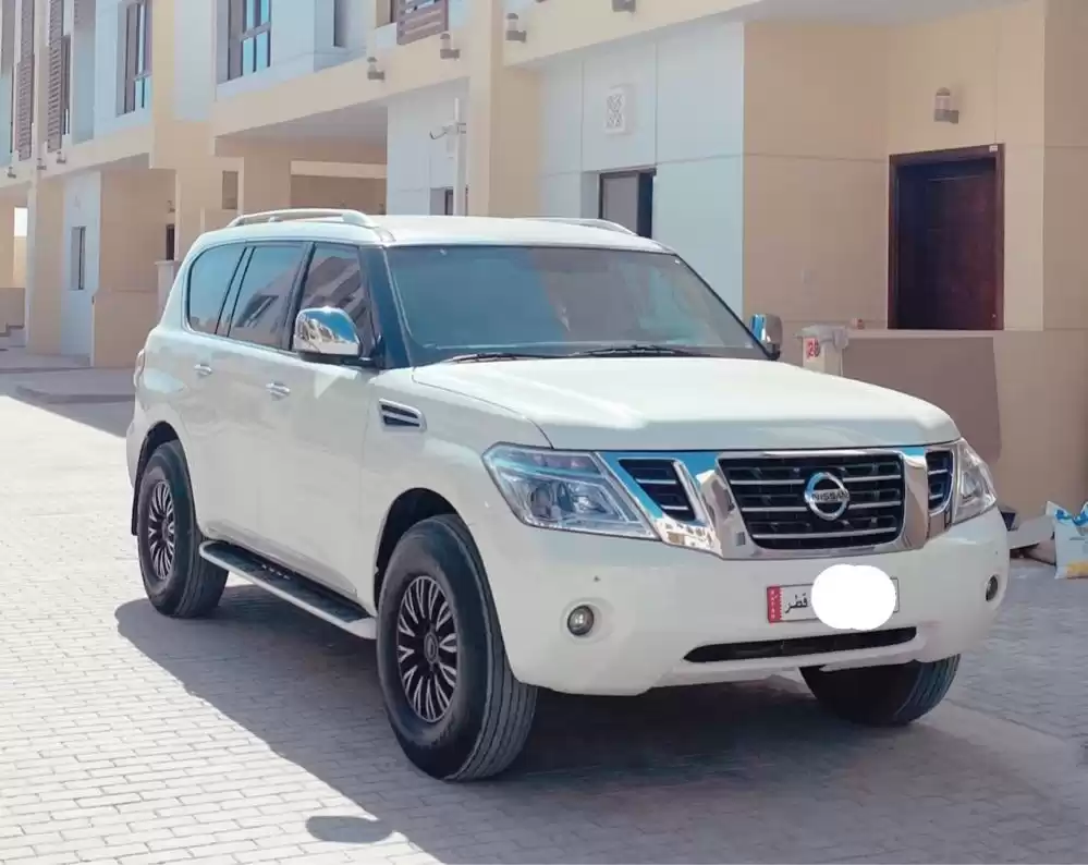 用过的 Nissan Patrol 出售 在 多哈 #21692 - 1  image 