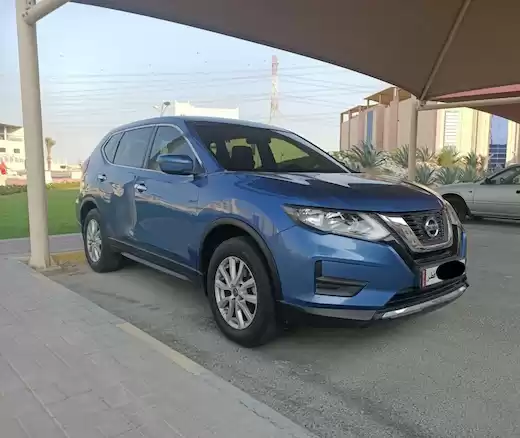 Использовал Nissan Patrol Продается в Аль-Садд , Доха #21693 - 1  image 