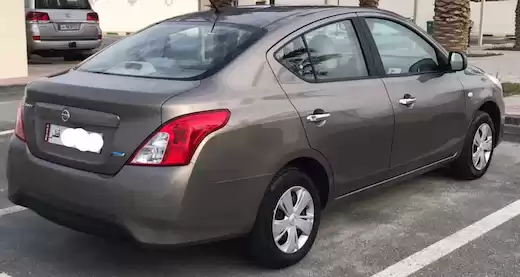 استفاده شده Nissan Sunny برای فروش که در دوحه #21712 - 1  image 