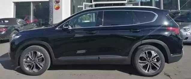 مستعملة Hyundai Santa Fe للإيجار في الدوحة #21761 - 1  صورة 