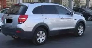 مستعملة Chevrolet Captiva للإيجار في الدوحة #21831 - 1  صورة 