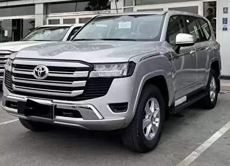 استفاده شده Toyota Land Cruiser برای اجاره که در دوحه #21875 - 1  image 