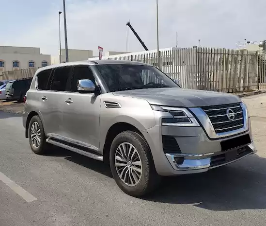 مستعملة Nissan Patrol للبيع في الدوحة #21916 - 1  صورة 